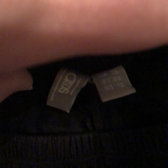 Asos black dress. - Picture 5 of 6